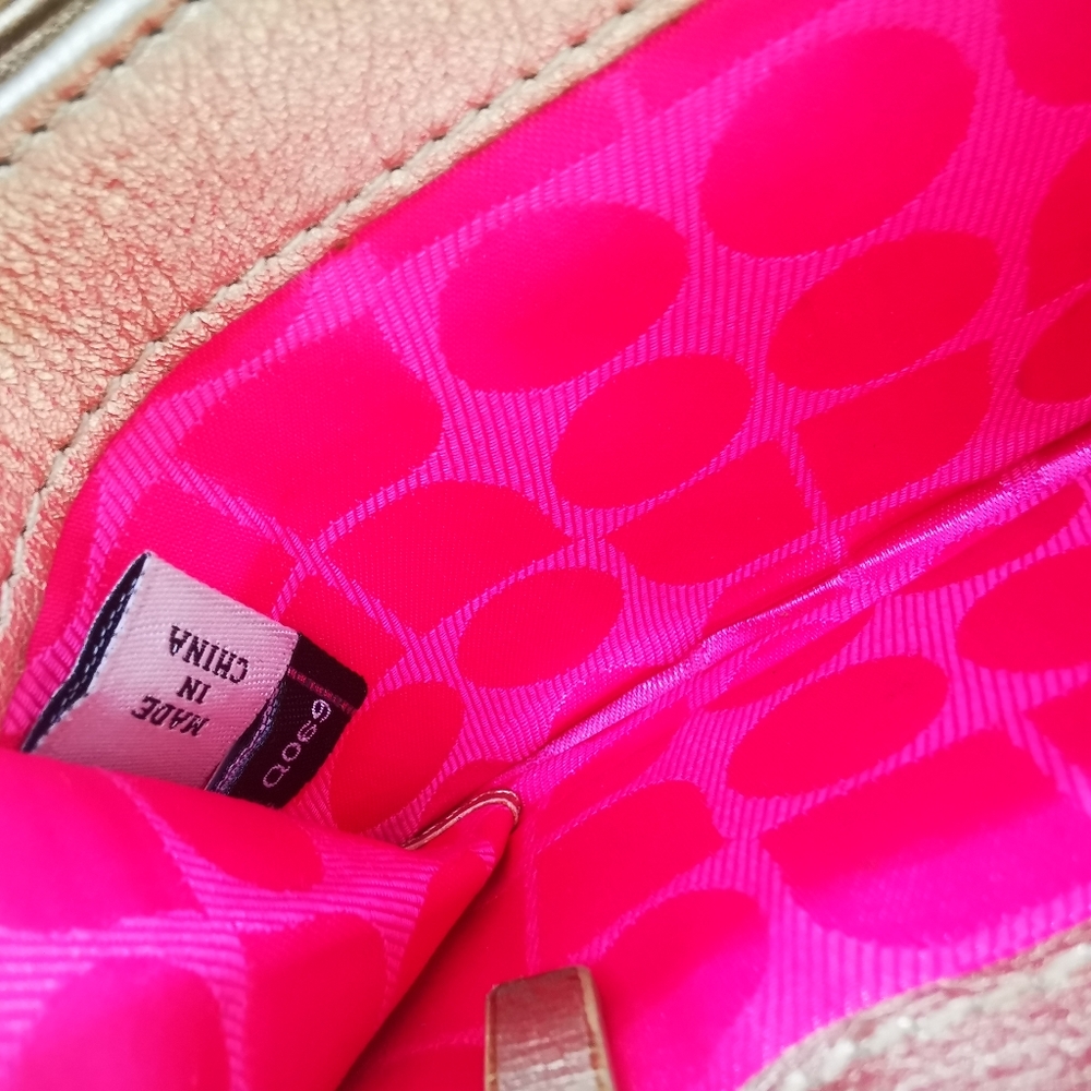 Kate Spade Purse Wallet Black Gold with Embossed logo Pink retro interior + zip - Picture 3 of 9